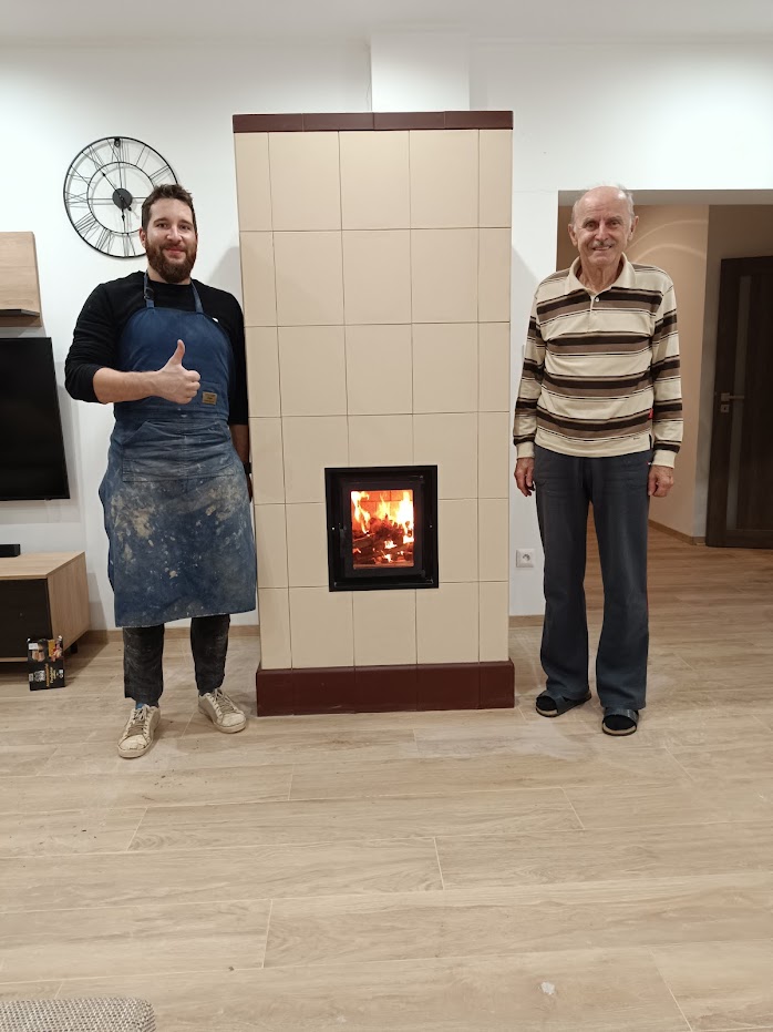 kachlova pec s kachliarom komarno nova moderna bezova