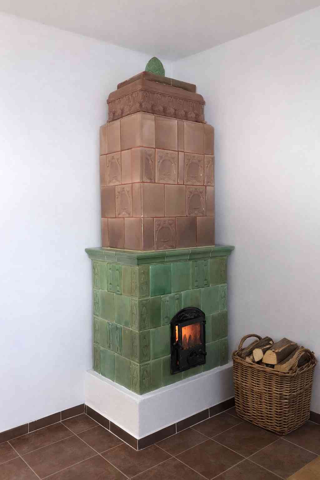 rekonštrukcia kachlovej pece